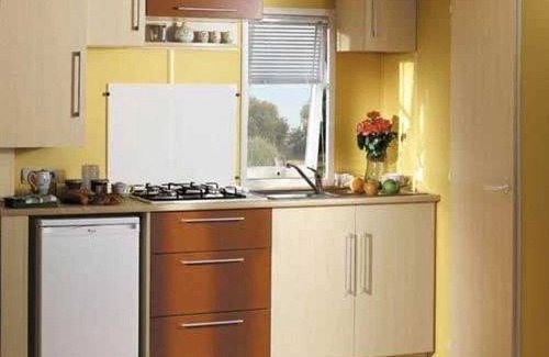 Mondragon House | Camping 3 étoiles - Piscine - eebeag