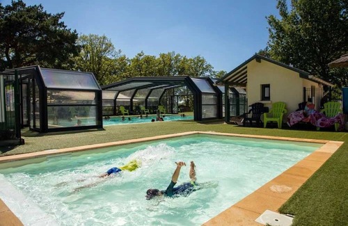 Loupiac House | Camping 4 étoiles - Parc aquatique - efdbdh