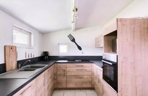 Jumieges Villa | Camping de la Seine & SPA * * - La Clef d'Argent - Garden, Jacuzzi and views of the Seine 8 people