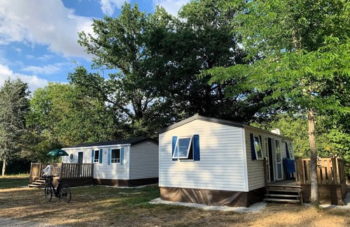 Saint-Honore-les-Bains House | Camping des Bains * - Mobile home 3 bedrooms 4 to 6 people - 4 pers. included in the tariff