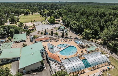 Leon House | Camping - efbfhf - Two Bedroom Apartment, Sleeps 5