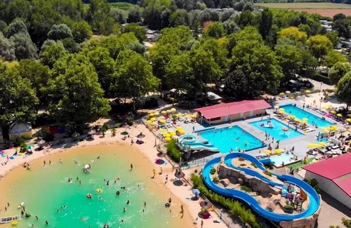 Chateauneuf-de-Galaure House | Camping Le Château de Galaure* - 3-room Comfort mobile home for 4/6 people
