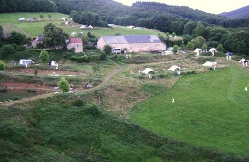 Larochemillay Other | Camping La Fôret du Morvan Vintage caravan