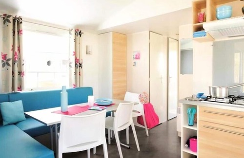 Saint-Romans House | Camping Lac du Marandan *** - Mobile home Comfort Plus 4 Rooms 6 People