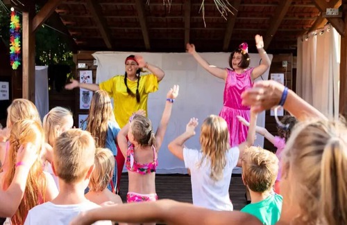 Guerard House | Camping Le Chêne Gris* - Classic XL 3-room mobile home for 4/6 people with air conditioning