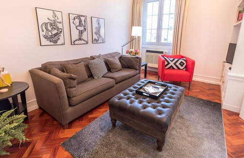 Sao Joao de Deus Apartment | Campo Pequeno Charming Apartment by LovelyStay