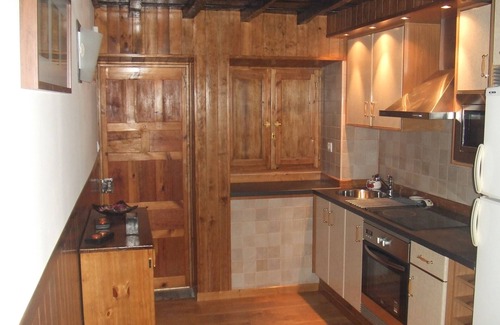 Campomanes Cottage | Campomanes: Country Cottage/Gite - Lena