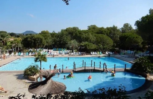 Roquebrune-sur-Argens Ski Chalet | Campsite chalet France at Cotes d'Azur nearby sea