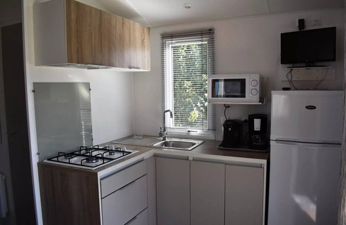 Le Grez House | Campsite Les Tournesols * - Mobil home Panama 32m2 (23m2 +9m2 terrace) - 2 bedrooms 4 people
