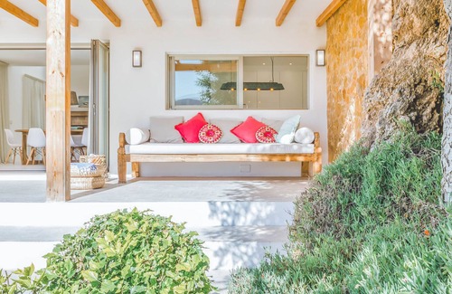 Sant Agusti des Vedra Villa | Can Asia - Five Bedroom Villa, Sleeps 10