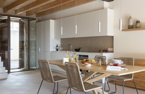 Consell House | Can Cunso 18, swimming pool, barbecue, style and comfort
