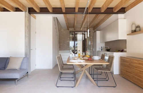 Consell House | Can Cunso 18, swimming pool, barbecue, style and comfort