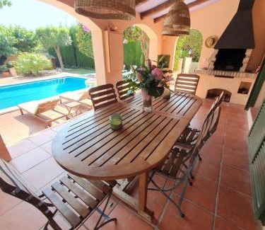 Sant Miquel de Fluvia House | Can Jordi Miqueló turisme rural