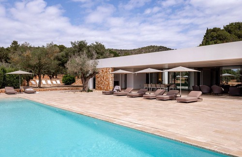 Santa Eulalia del Rio Villa | Can Rafalet - Modern style&brand new villa with pool, garden and BBQ
