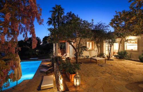 Santa Eulalia del Rio Villa | Can Torres con piscina y jardín, santa Gertrudis