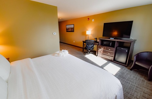 Regent Hotel | Canad Inns Destination Centre Transcona