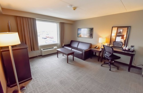 Regent Hotel | Canad Inns Destination Centre Transcona