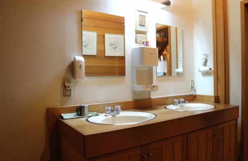 Azumino Cabin | Canadian Loghouse Inn Azumino Yujin