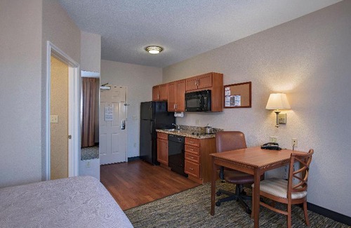 Cedar Park Hotel | Candlewood Suites Austin North-Cedar Park, an IHG Hotel