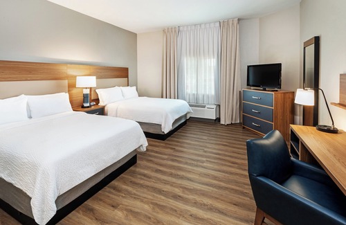 Georgetown Hotel | Candlewood Suites Georgetown by IHG