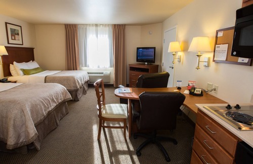 Joplin Hotel | Candlewood Suites Joplin by IHG
