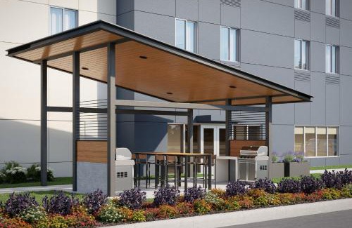 White Oaks Hotel | Candlewood Suites London South by IHG