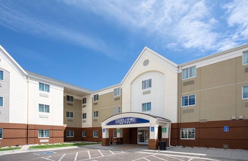 Cheyenne Hotel | Candlewood Suites Cheyenne, an IHG Hotel