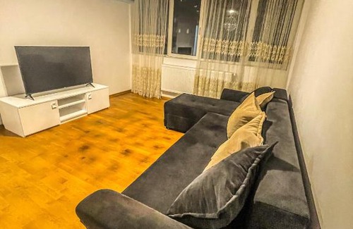 Bucharest Apartment | Cantemir 21