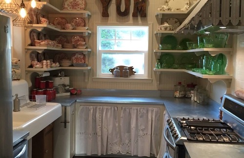 Elmo Apartment | Canton Luxury guesthouse in the Woods