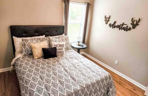 Canyon Lake Villa | Canyon Lake Oasis! 3 MIN to Boat Ramp Pet Friendly