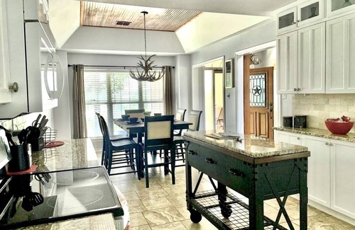 Canyon Lake House | Canyon Lake & River Escape: Entertain, Unwind & Recharge!