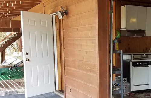 Canyon Lake House | Canyon Lake WATERFRONT House, 3 Acres and Very Large Decks!Shallow Lake Entry!