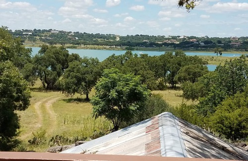 Canyon Lake House | Canyon Lake WATERFRONT House, 3 Acres and Very Large Decks!Shallow Lake Entry!
