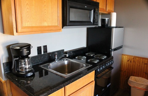 Canyon Lake Cabin | Canyon Lakeview Resort