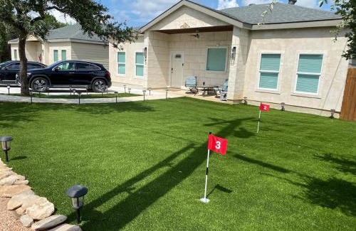 Canyon Lake House | CanyonLake Extended Stay Family or Work Relocation