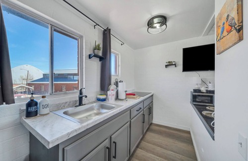 Ash Fork Hotel | Canyons Edge Route 66 Motel