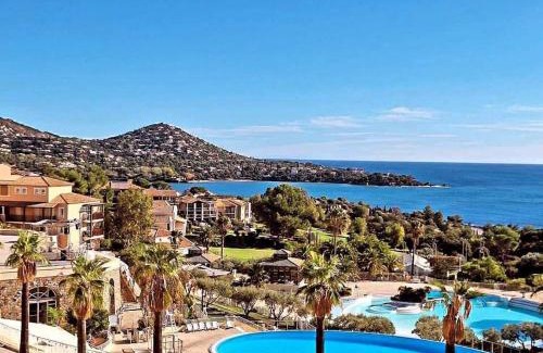 Cap Esterel Apartment | CAP Estérel Pierre&vacances ,Mer Piscine, jardin clos ,parking,Clim