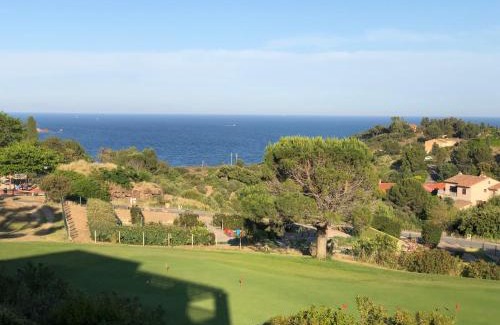 Cap Esterel Apartment | CAP ESTEREL Allée des Fleurs - Appartement CLIMATISE 5 personnes vue mer
