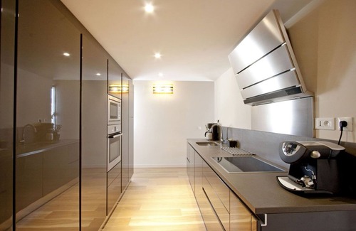 Cap-Ferrat House | CAP FERRAT, 100 m FROM THE BEACH AND PORT, LUXURY AND COMFORTABLE VILLAGE HOUSE