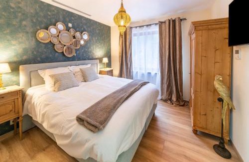 Membre House | Capacious holiday home in Membre with garden