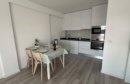 Costa de Caparica Apartment | CaparicaFlat Sunset Balcony Sea View