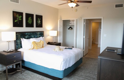Orange Lake Resort | Cape Canaveral Adorable Private Condo Style Resort Getaway