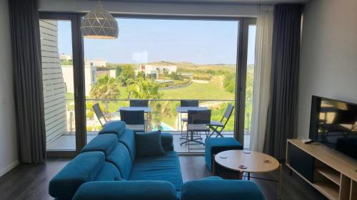 Ishem Apartment | Cape of Rodon Sunset Duplex