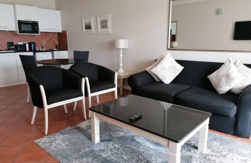 Lagoon Beach Apartment | Cape Town Beachfront Apartments At Leisure Bay