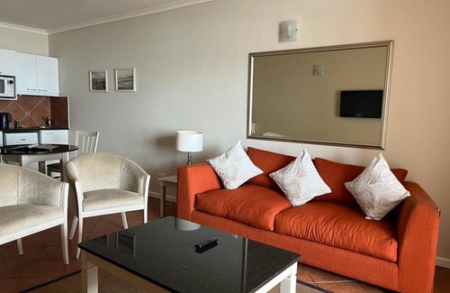 Lagoon Beach Apartment | Cape Town Beachfront Apartments At Leisure Bay