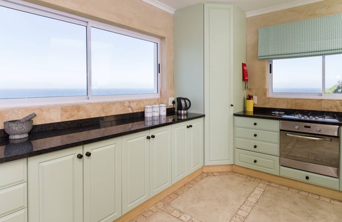 Fish Hoek Villa | Cape-x-ta-sea a home with picture perfect panoramic views of False Bay.