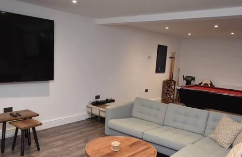Rhyd-y-clafdy House | Capel Bethania in the beautiful Pwllheli