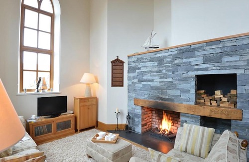 Edern House | Capel Tabernacl