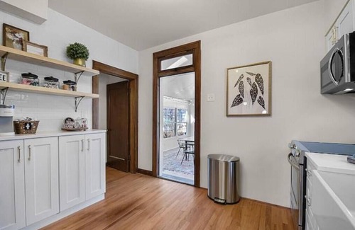 St. Charles Historic District House | Caper on Kings