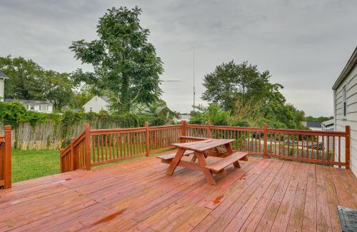 Coral Hills House | Capitol Heights Home about 6 Mi to National Mall!